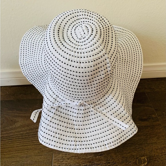 Sun hat - Picture 4 of 10